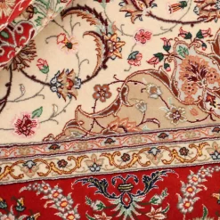 Isfahan Mehrabi auf Seide